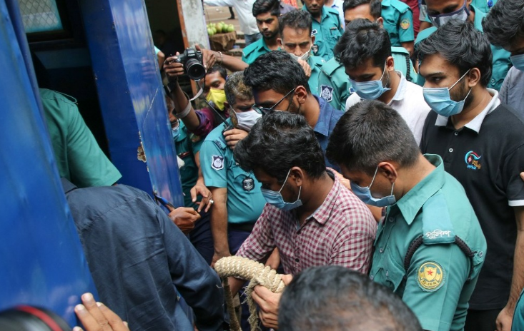 Bangladesh tử hình 20 sinh viên đánh đập bạn học đến chết - 1