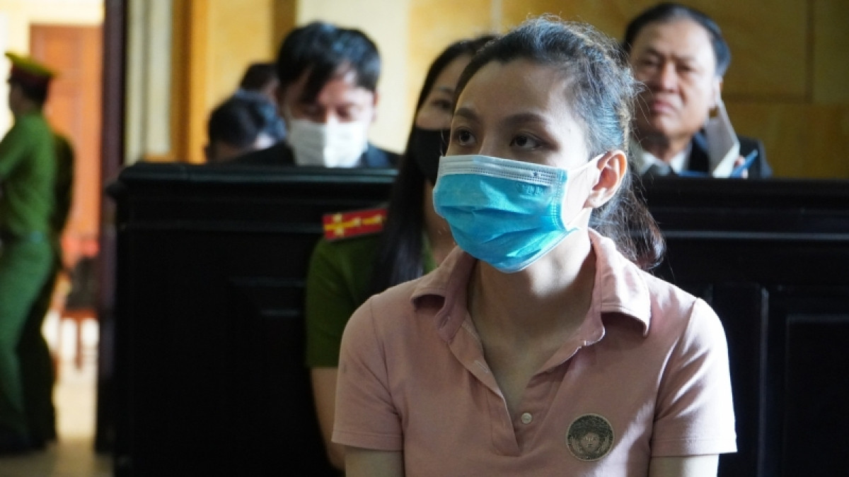 Bị cáo Võ Thùy Linh (sinh năm 1991) được xác định là chủ mưu của vụ án. (Ảnh: M.T)
