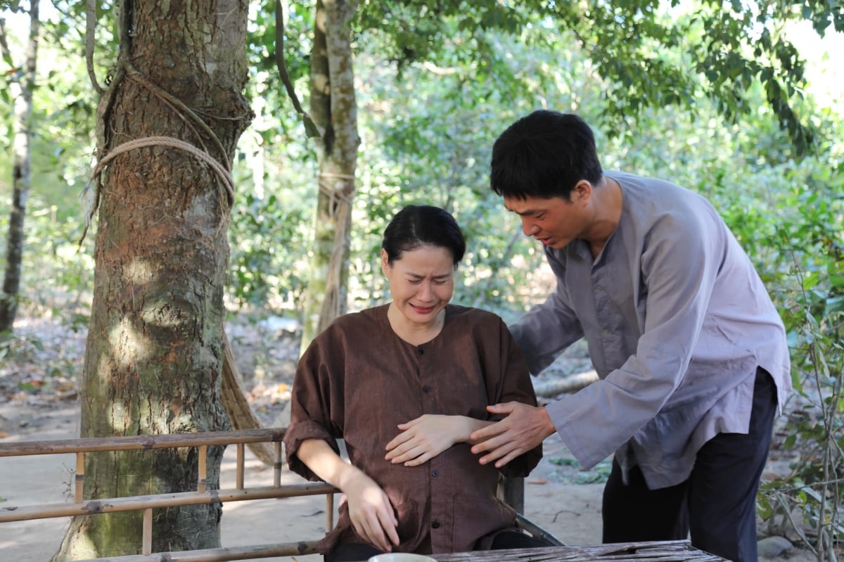 Thân Thuý Hà: Đạo diễn phải gan lắm mới cho tôi đóng vai nghèo khó - 1