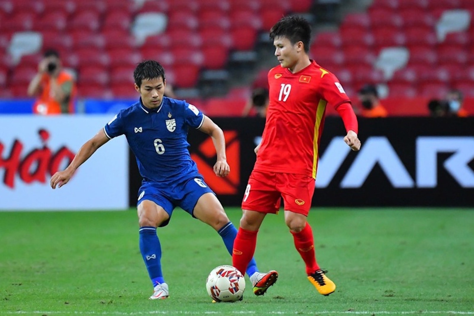 Đội hình tuyển Việt Nam vs Thái Lan: Hồng Duy đá chính, Đức Chinh đá cặp Văn Đức - 1