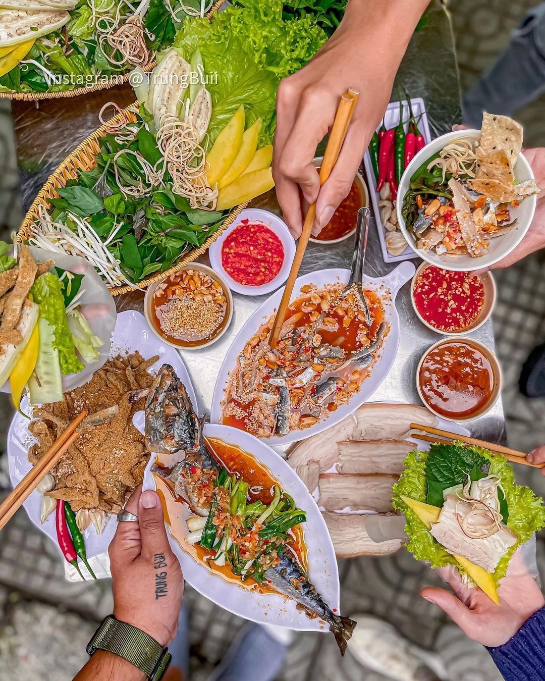 Đặc sản gỏi cá Nam Ô ở Đà Nẵng: Cá sống nhưng không tanh lại ngon không tưởng - 5