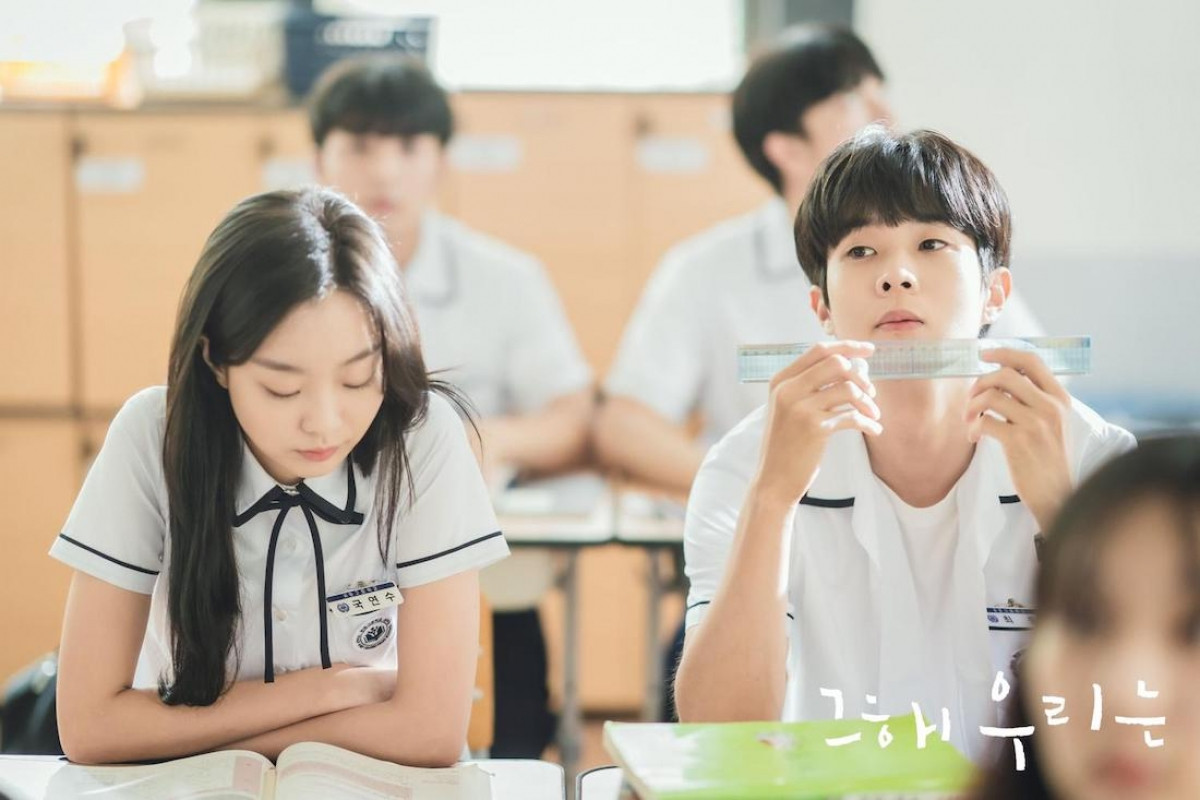 5 bộ phim truyền hình Hàn Quốc đáng xem nhất đầu năm 2022 - 4
