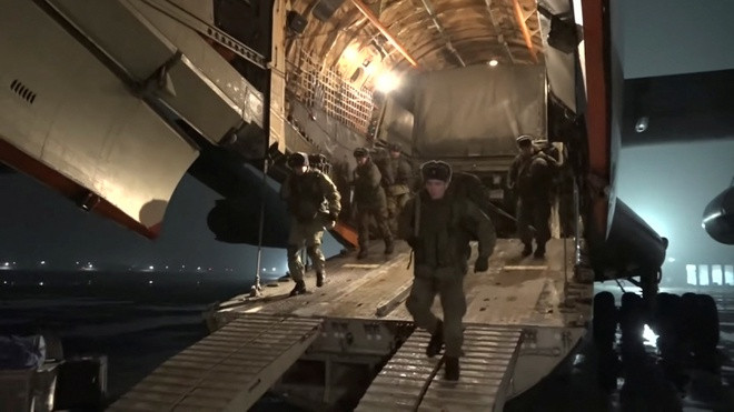 Cuộc không vận rầm rộ đưa lính dù Nga tới Kazakhstan - 2