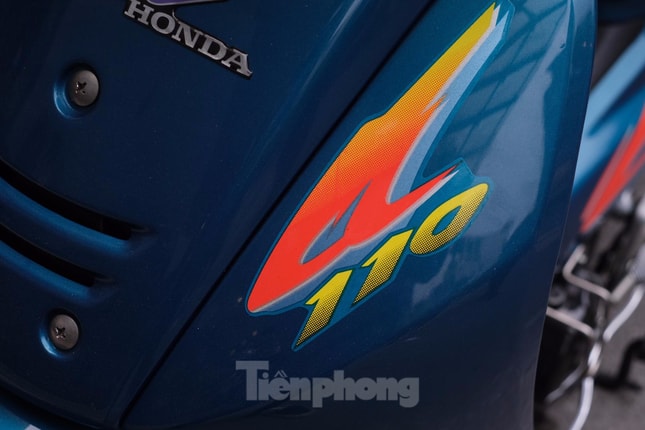 Honda Wave đời 1999 biển số tứ quý rao bán 100 triệu đồng - 2