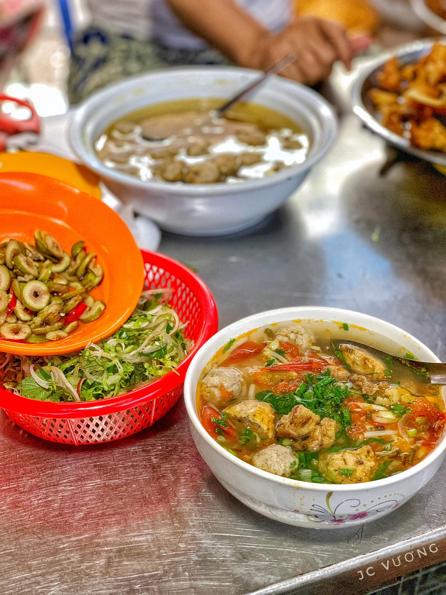 Về Nam Định ăn thử món bún sung, chỉ 10.000 đồng/bát mà ngon quên lối về - 4