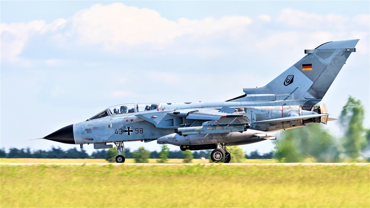 Máy bay có khả năng hạt nhân Panavia Tornado quá cũ để thực hiện các sứ mệnh của NATO; Nguồn: eurasiantimes.com