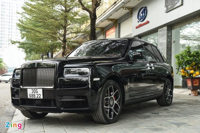Chi tiết SUV siêu sang Rolls-Royce Cullinan Black Badge tại Việt Nam - 2