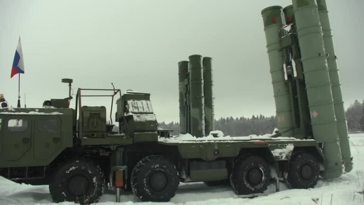 Quân đội Nga tập trận tại Leningrad. Nguồn: Reuters