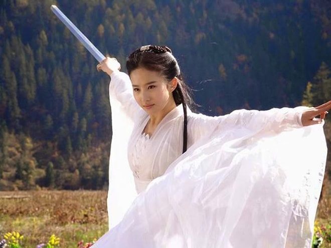Lưu Thi Thi, Tôn Lệ khiến khán giả kinh ngạc vì múa đẹp như chim công - 5