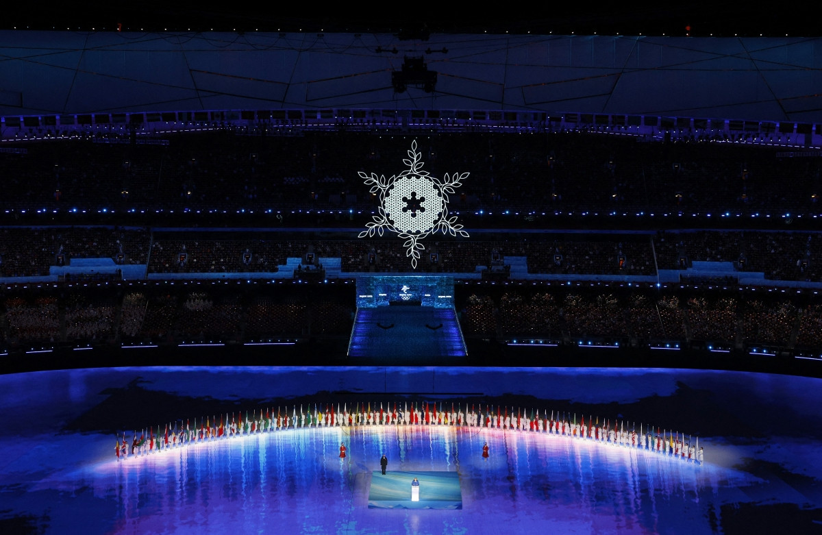 Tối nay (20/2), sau 16 ngày tranh tài sôi nổi, Olympic mùa đông Bắc Kinh 2022 chính thức khép lại với Lễ bế mạc rực rỡ sắc màu tại Sân vận động Quốc gia Tổ chim.