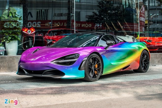 McLaren 720S Spider màu độc tại TP.HCM - 1