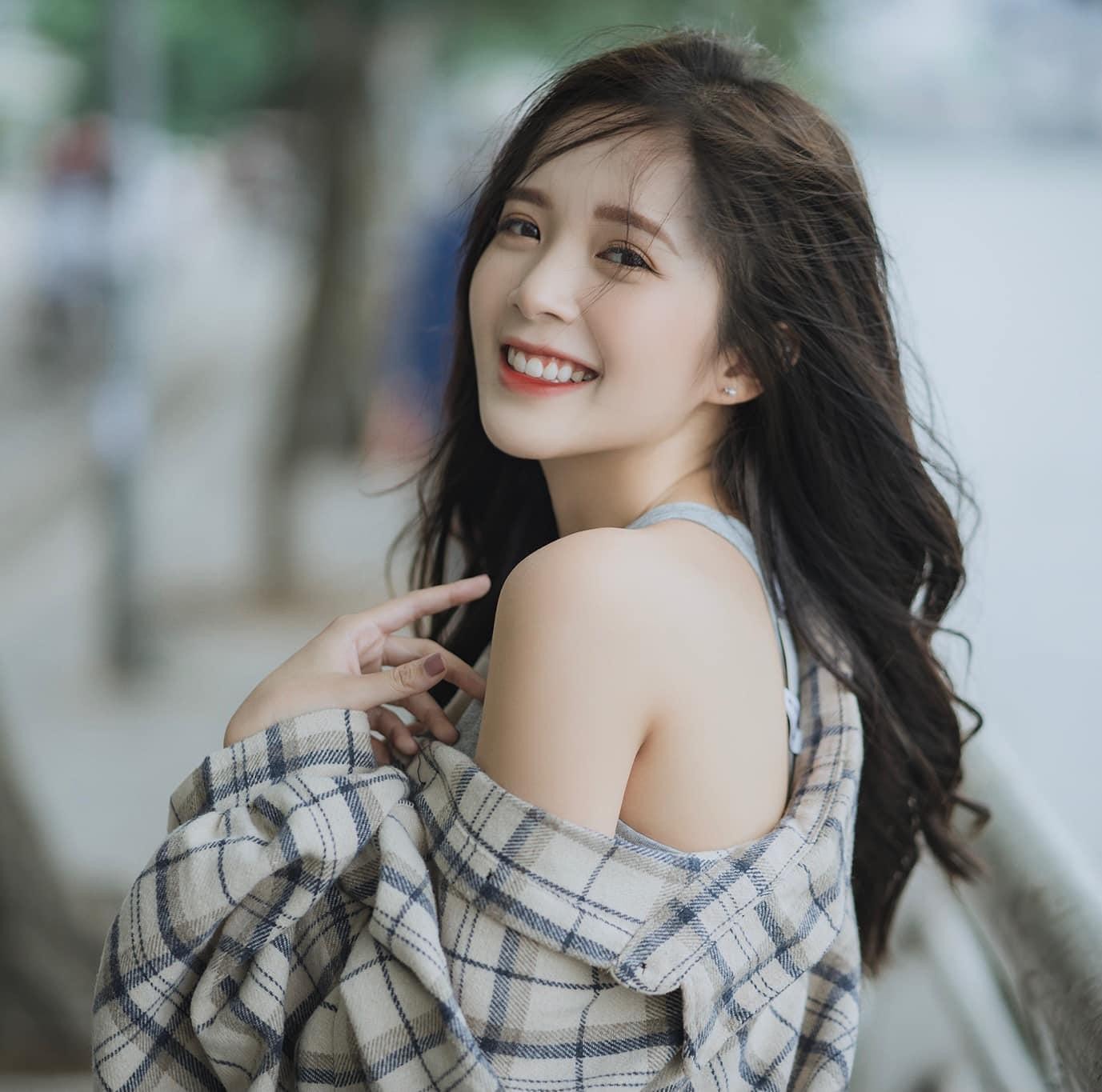 Vẻ đẹp nóng bỏng của 'con gái' NSƯT Hoàng Hải phim 'Mặt nạ gương' - 9