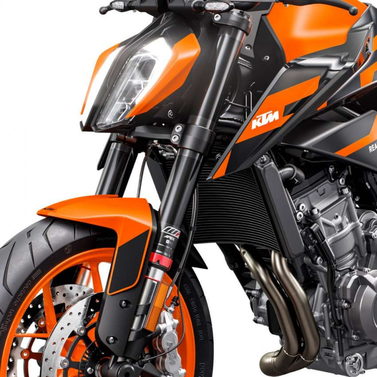 Chiếc Duke 890 GP sử dụng đồ họa KTM GP16 MotoGP, được hoàn thiện bởi bộ vành sơn màu cam sáng.
