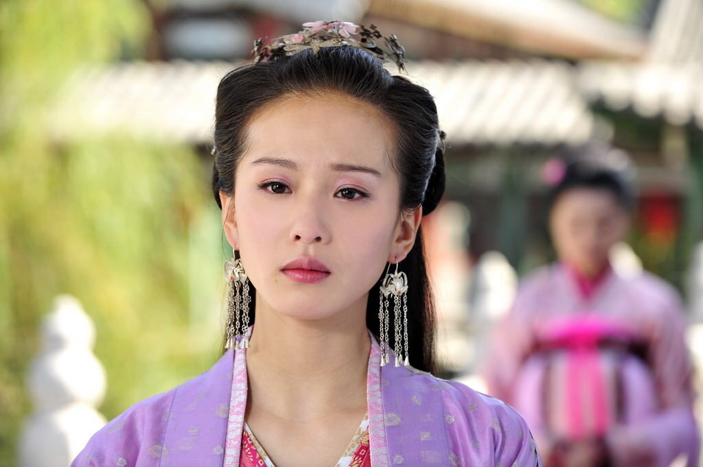3 sao Hoa ngữ đẹp nghiêng nước nghiêng thành nhưng diễn xuất dở tệ - 7