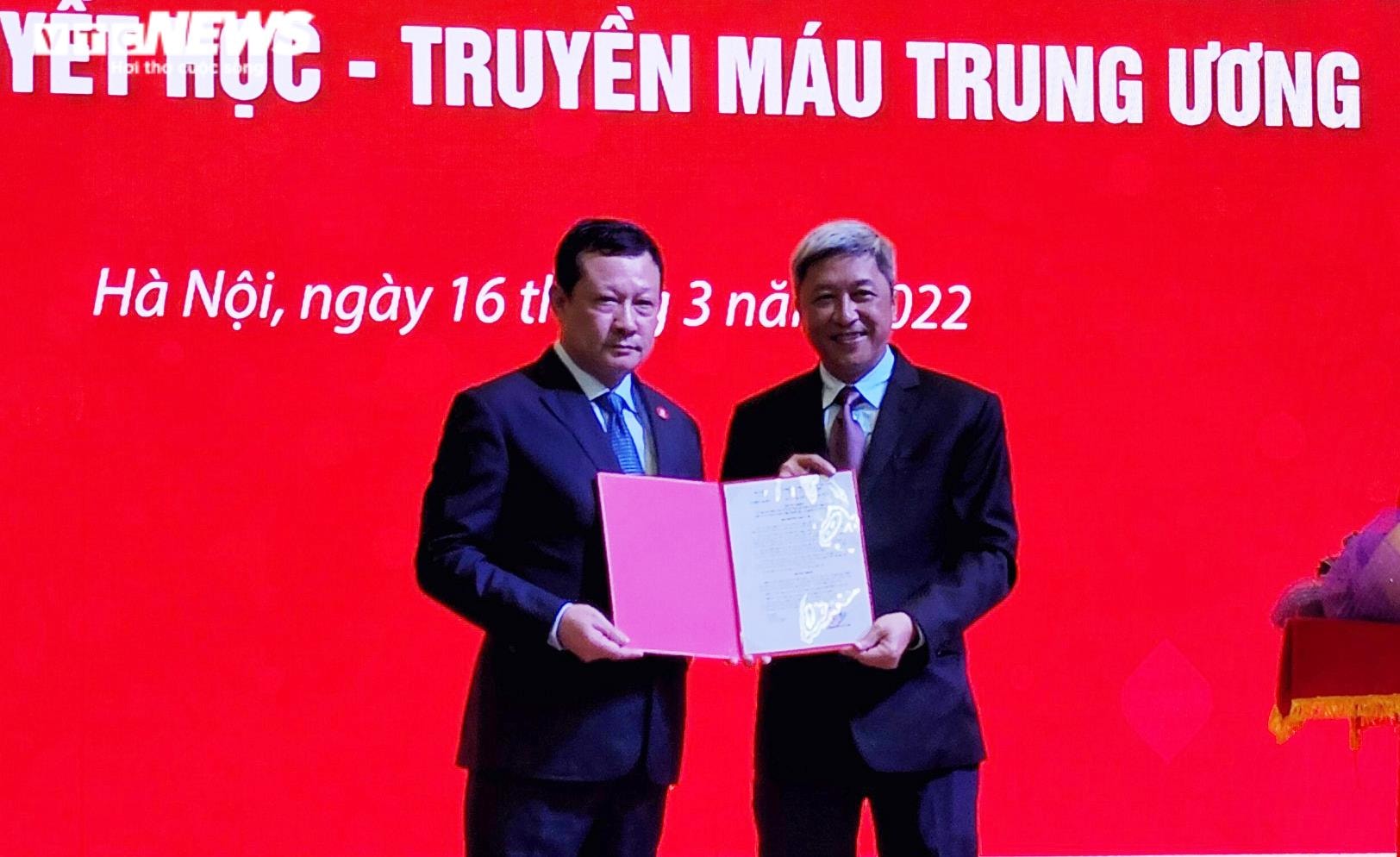 TS BS Vũ Đức Bình làm Phó Viện trưởng Viện Huyết học Truyền máu Trung ương - 1