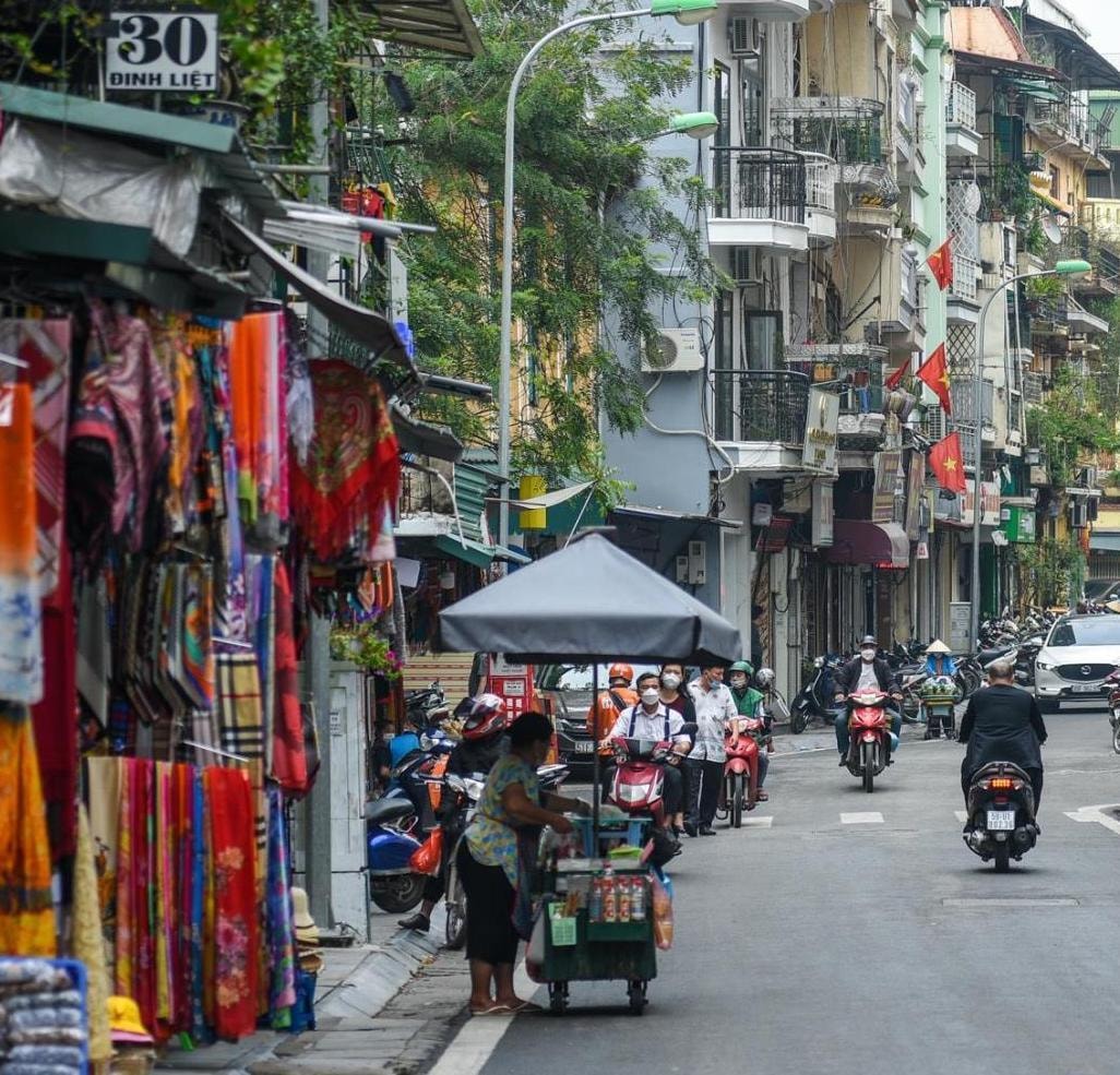 Khu di tích, 'phố Tây' Hà Nội vắng khách quốc tế những ngày đầu mở cửa du lịch - 8