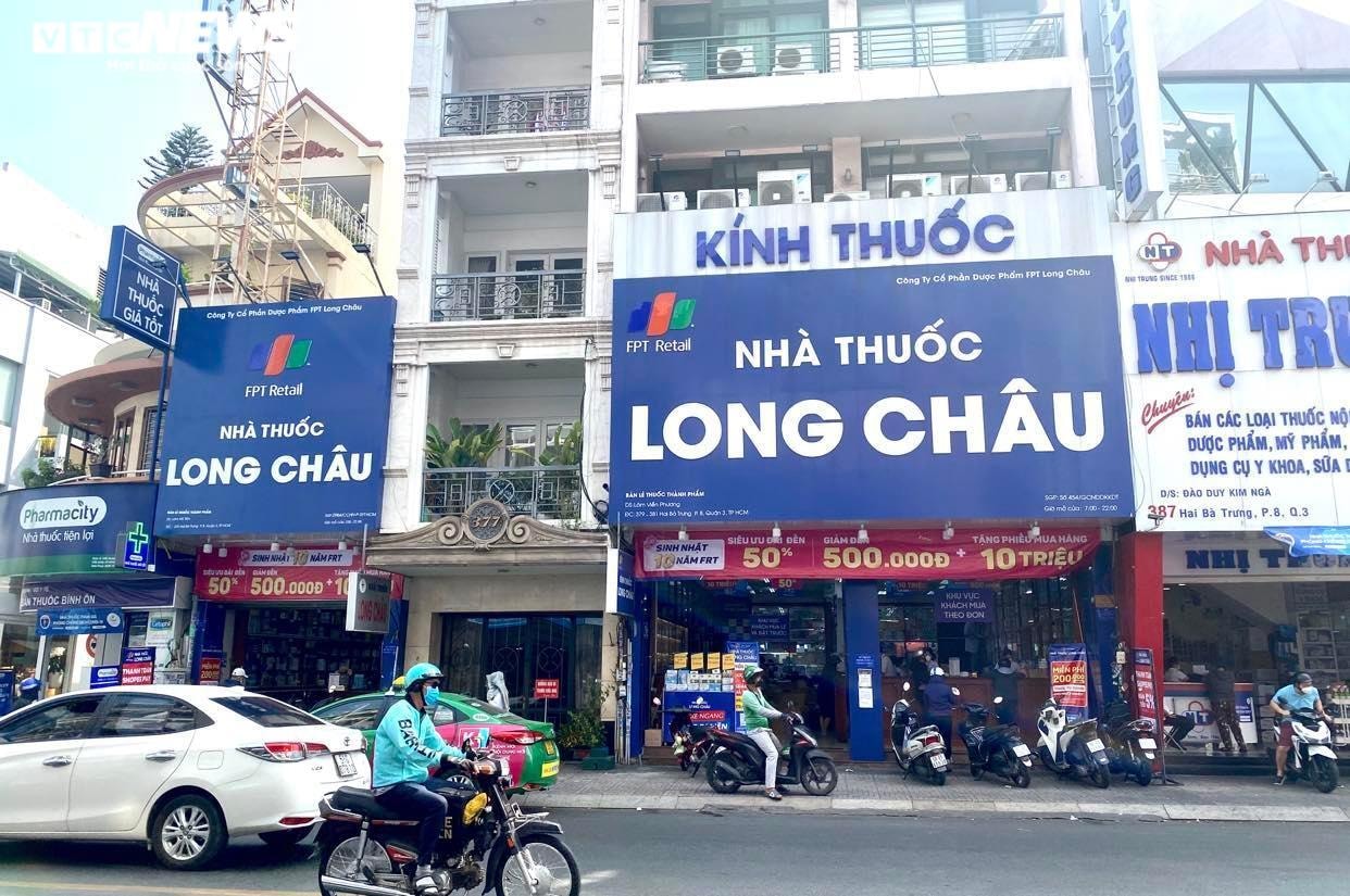 Long Châu, Pharmacity lờ quy định, bán thuốc trị COVID-19 không cần đơn bác sĩ - 2