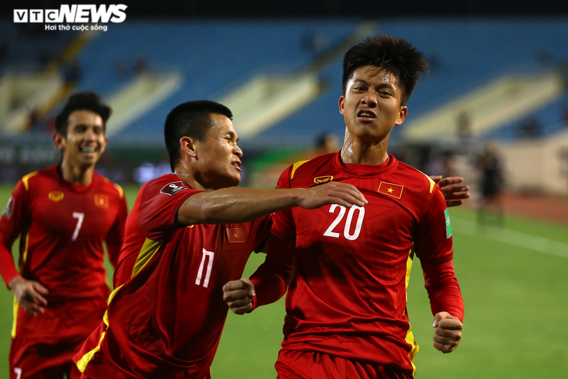 Trực tiếp bóng đá Việt Nam vs Oman, vòng loại World Cup 2022 - 3
