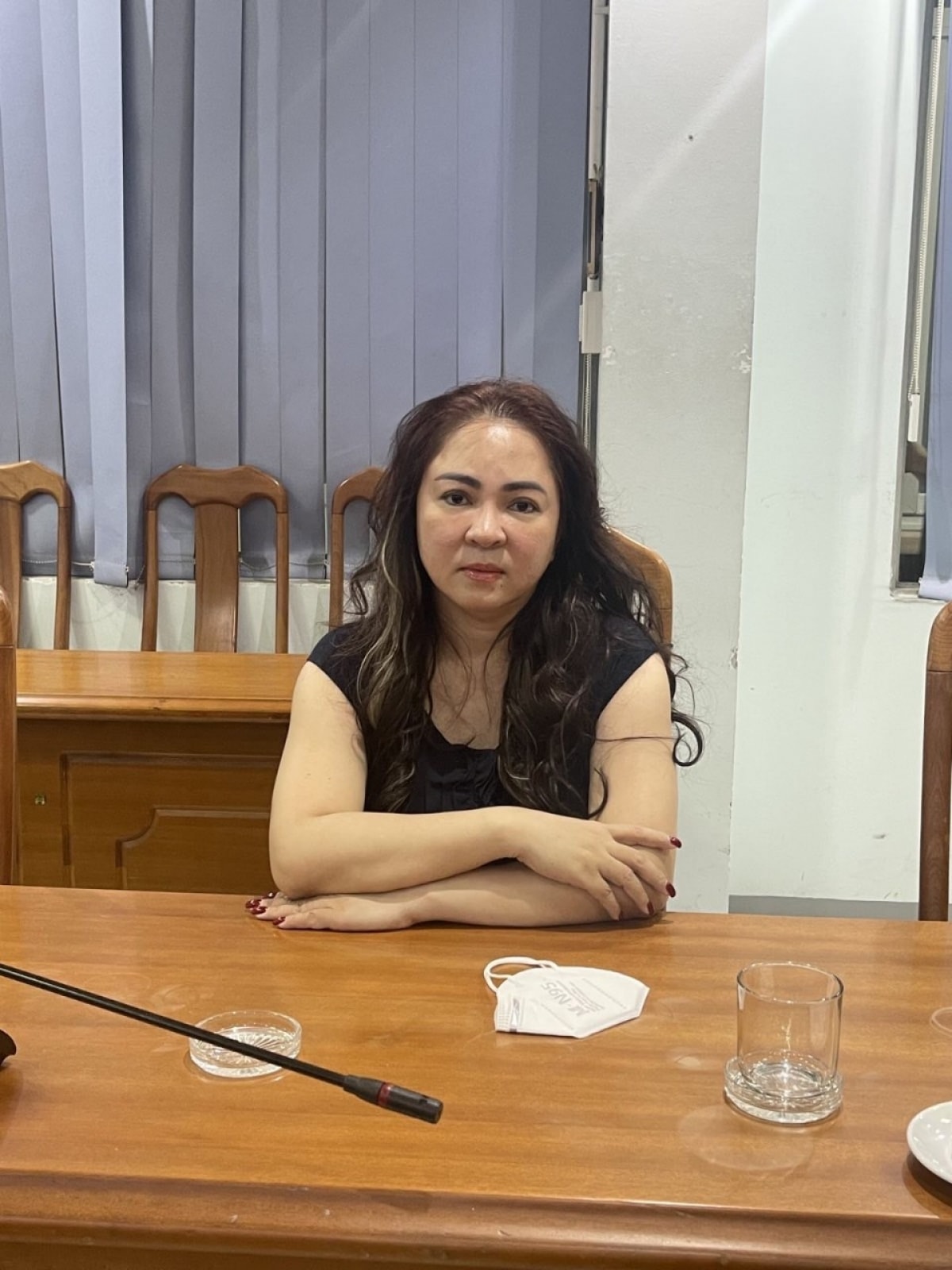 Bị can Nguyễn Phương Hằng tại Cơ quan điều tra Công an TP.HCM. Ảnh: Công an TP.HCM cung cấp