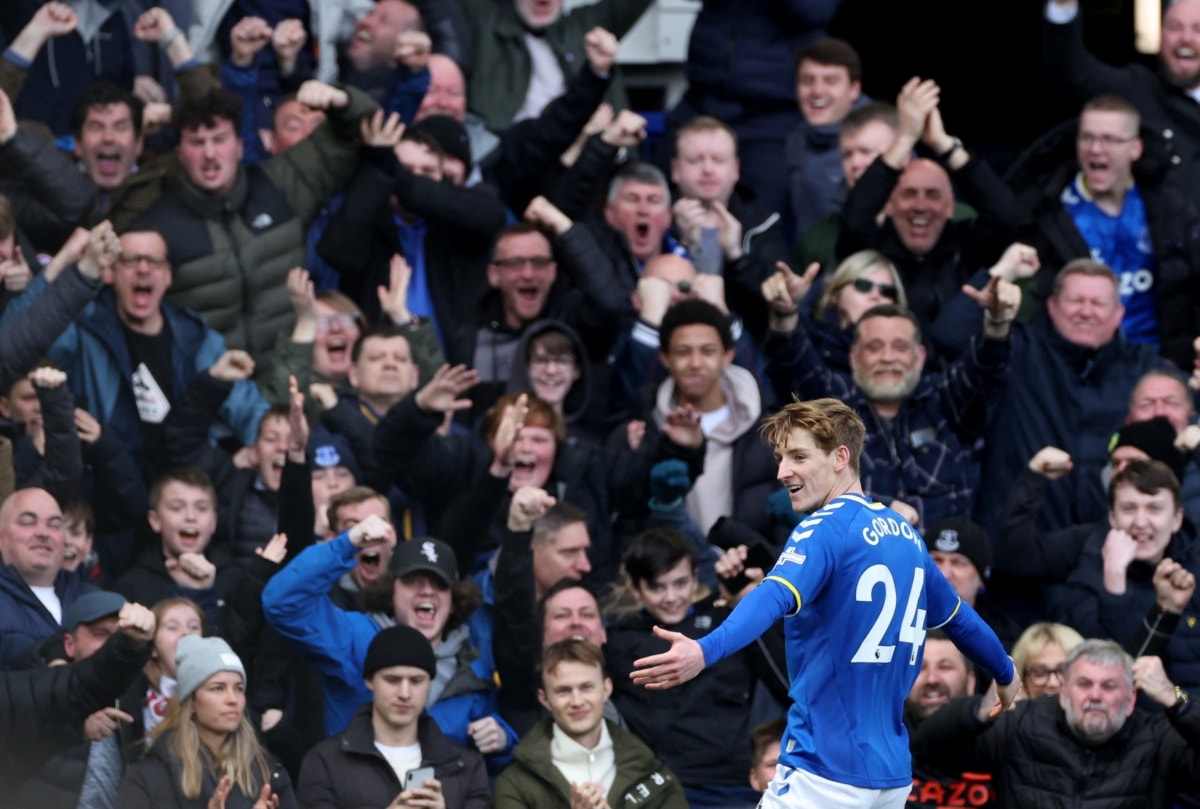 Người hâm mộ Everton đã phản ứng như thế nào sau chiến thắng của Manchester United (Phần 1)