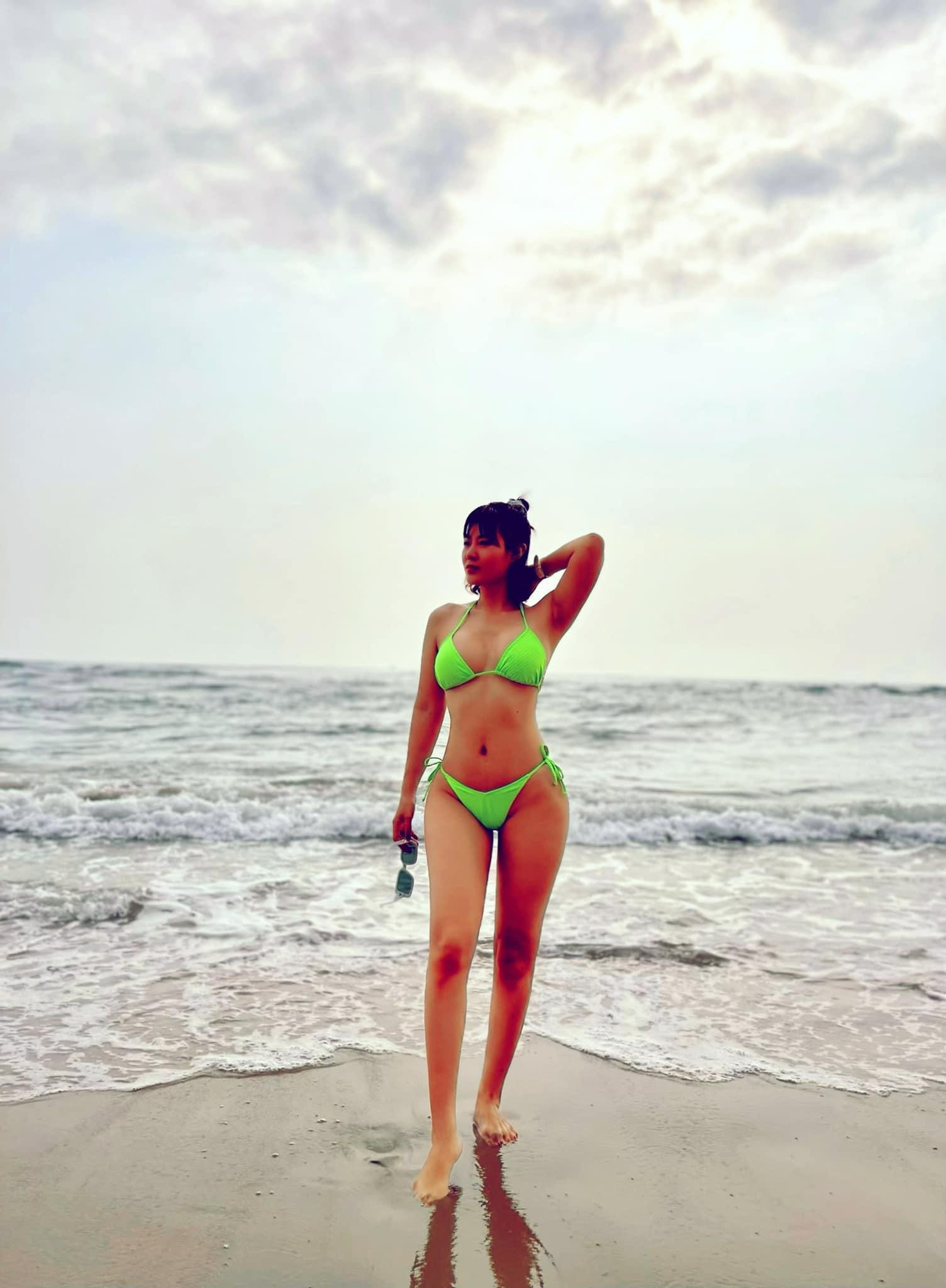 Thanh Hương 'Người phán xử' khoe body 'bỏng mắt' với bikini  - 5
