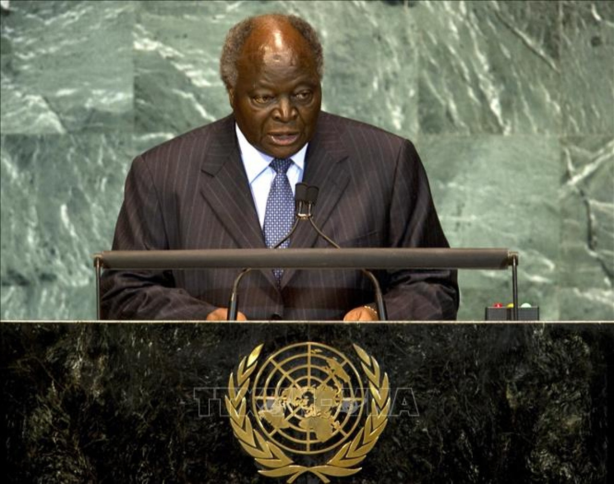 Ông Mwai Kibaki, khi đương chức Tổng thống Kenya, phát biểu tại Khóa họp 65 Đại hội đồng Liên hợp quốc ở New York, Mỹ, ngày 23/9/2010. Ảnh tư liệu: AFP/TTXVN