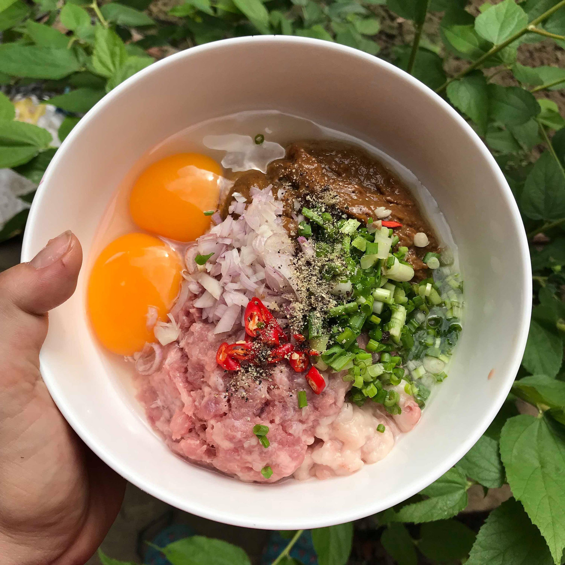 Mắm chưng thịt: Món ăn dung dị nhưng hao cơm trong ký ức tuổi thơ người Nam Bộ - 4