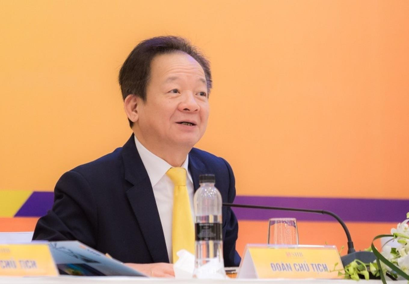 Ông Đỗ Quang Hiển tiếp tục làm Chủ tịch SHB, con trai giữ chức Phó tổng giám đốc - 1