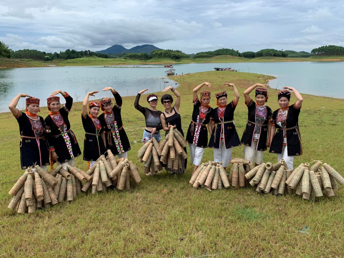 Đến với Thác Bà, du khách sẽ được trải nghiệm cuộc sống của người dân bản địa.