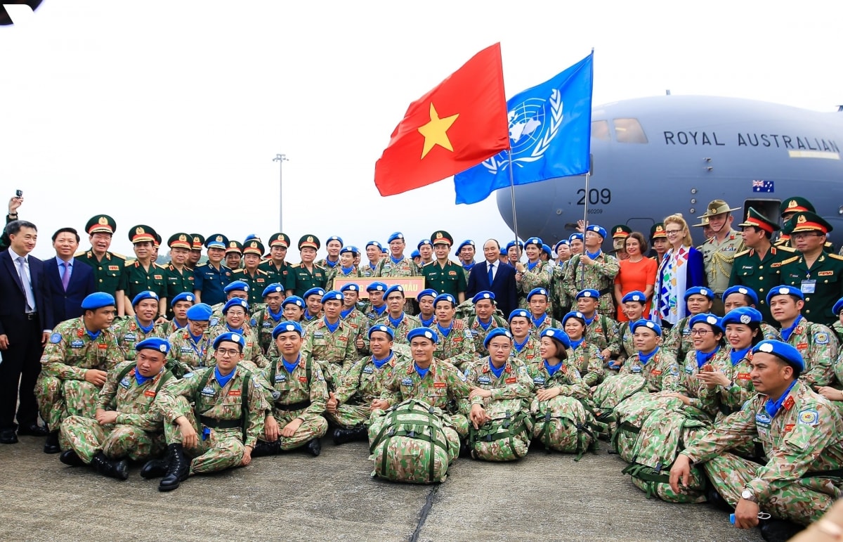 Lễ xuất quân sáng 27/4 đã kết thúc tốt đẹp. Sự đóng góp của các chiến sĩ 