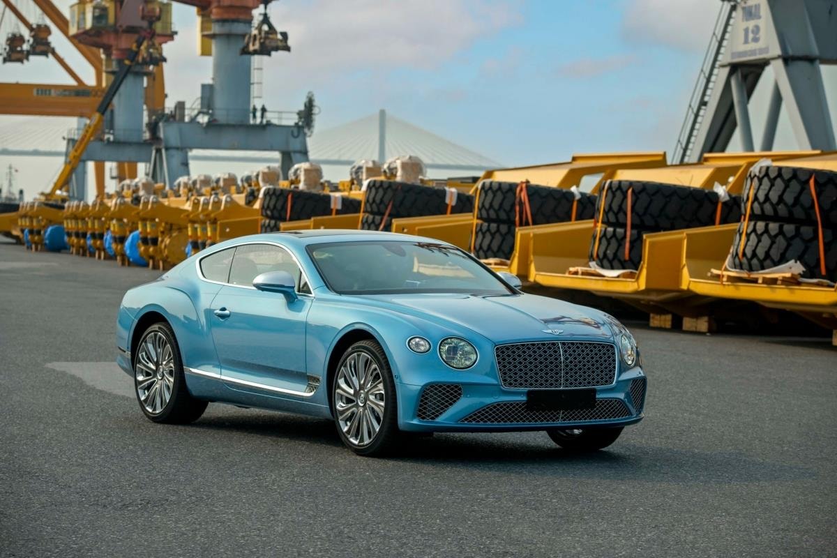 Siêu xế đua Bentley Continental GT3 chính thức trình làng  Tin tức   TimXeNet