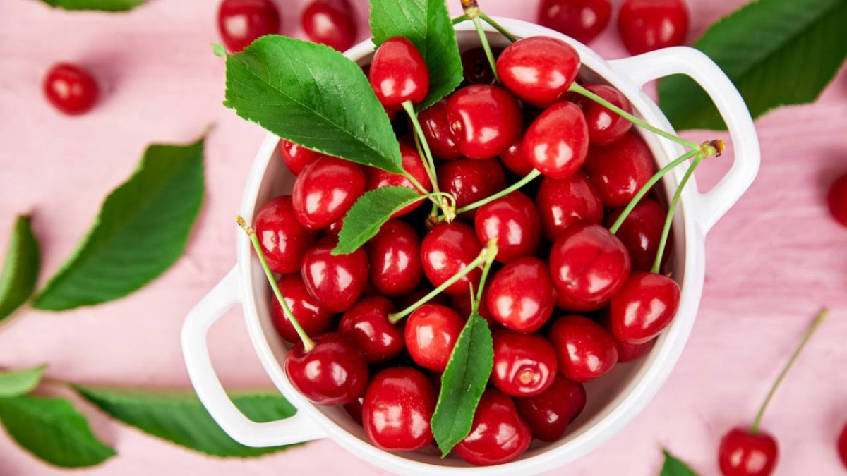 Theo các chuyên gia, cherry có đặc tính chống viêm giúp kiểm soát cơn đau và viêm liên quan đến viêm xương khớp.