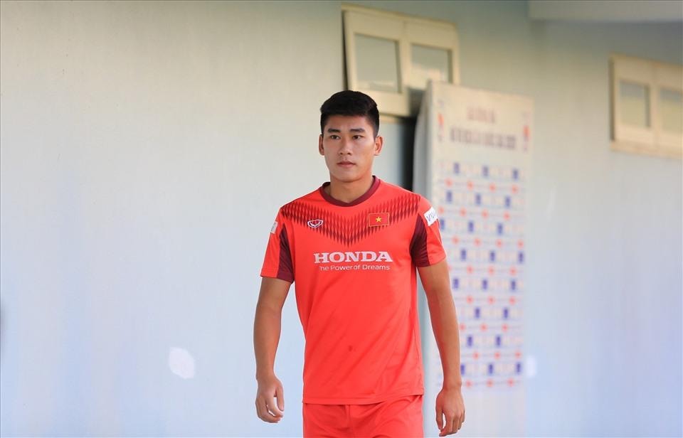 Dàn cầu thủ U23 Việt Nam dự SEA Games: Điển trai như hot boy, chiều cao cực phẩm - 9