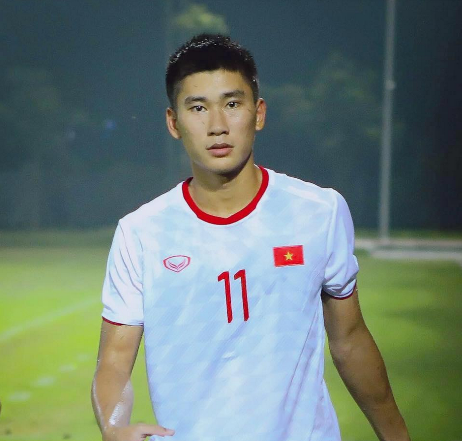 Dàn cầu thủ U23 Việt Nam dự SEA Games: Điển trai như hot boy, chiều cao cực phẩm - 8