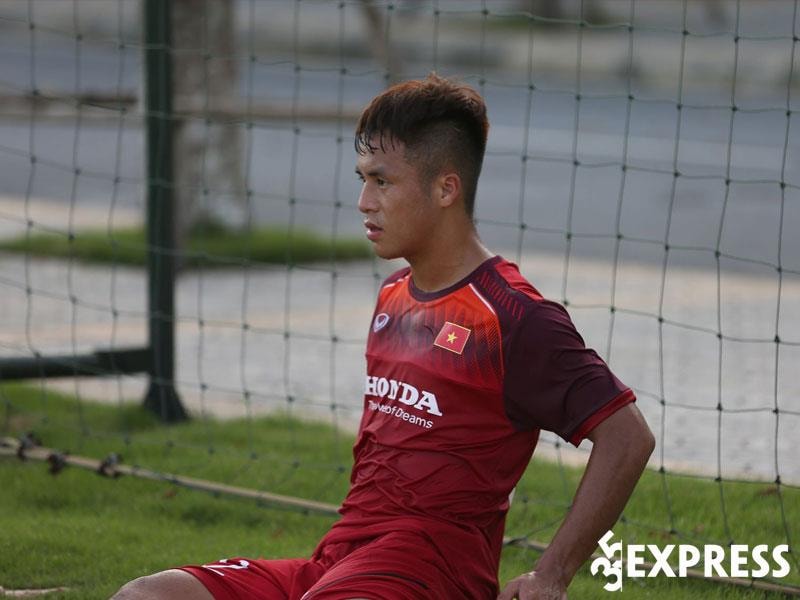 Dàn cầu thủ U23 Việt Nam dự SEA Games: Điển trai như hot boy, chiều cao cực phẩm - 13