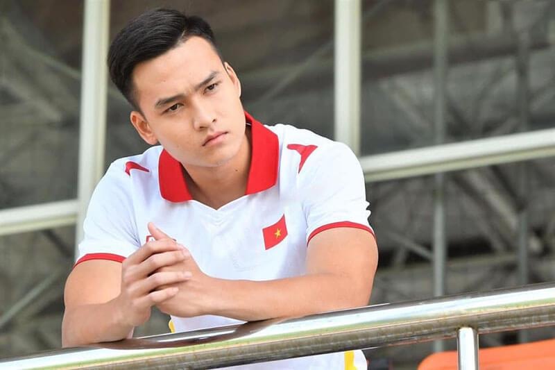 Dàn cầu thủ U23 Việt Nam dự SEA Games: Điển trai như hot boy, chiều cao cực phẩm - 16