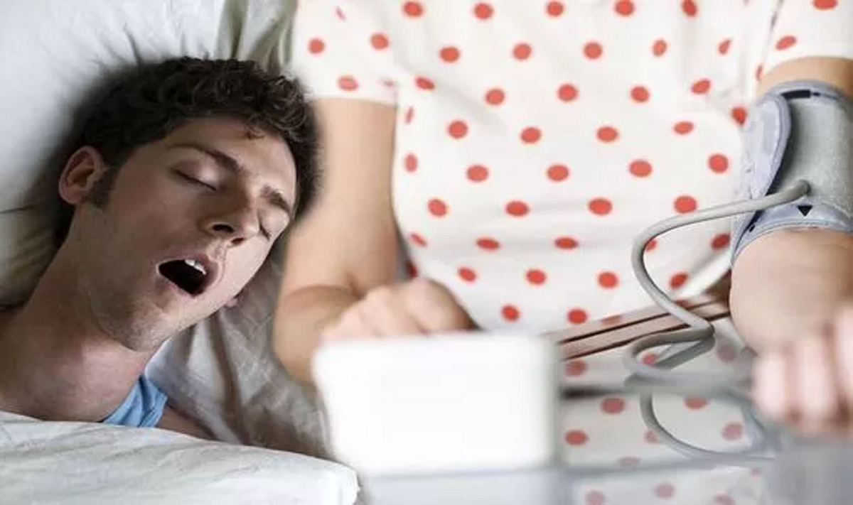 Người cao huyết áp ngủ ở tư thế nào mới tốt cho sức khỏe? - 1
