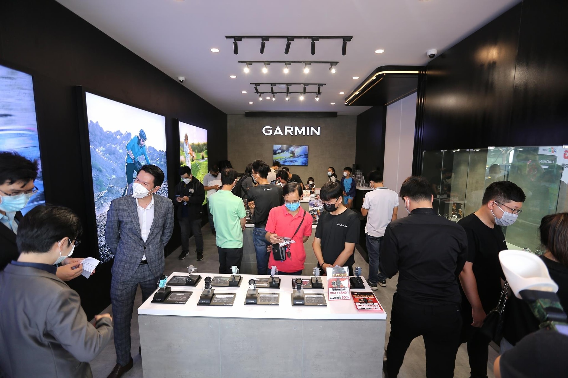 Khai trương chuỗi Garmin Brand Store cao cấp nhất tại Việt Nam - 1