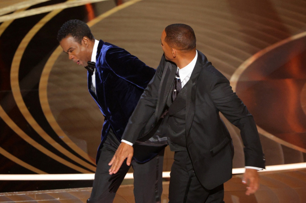 Lễ trao giải Oscar lần thứ 94 chấn động bởi hành vi tát đồng nghiệp trên sóng truyền hình trực tiếp của Will Smith.