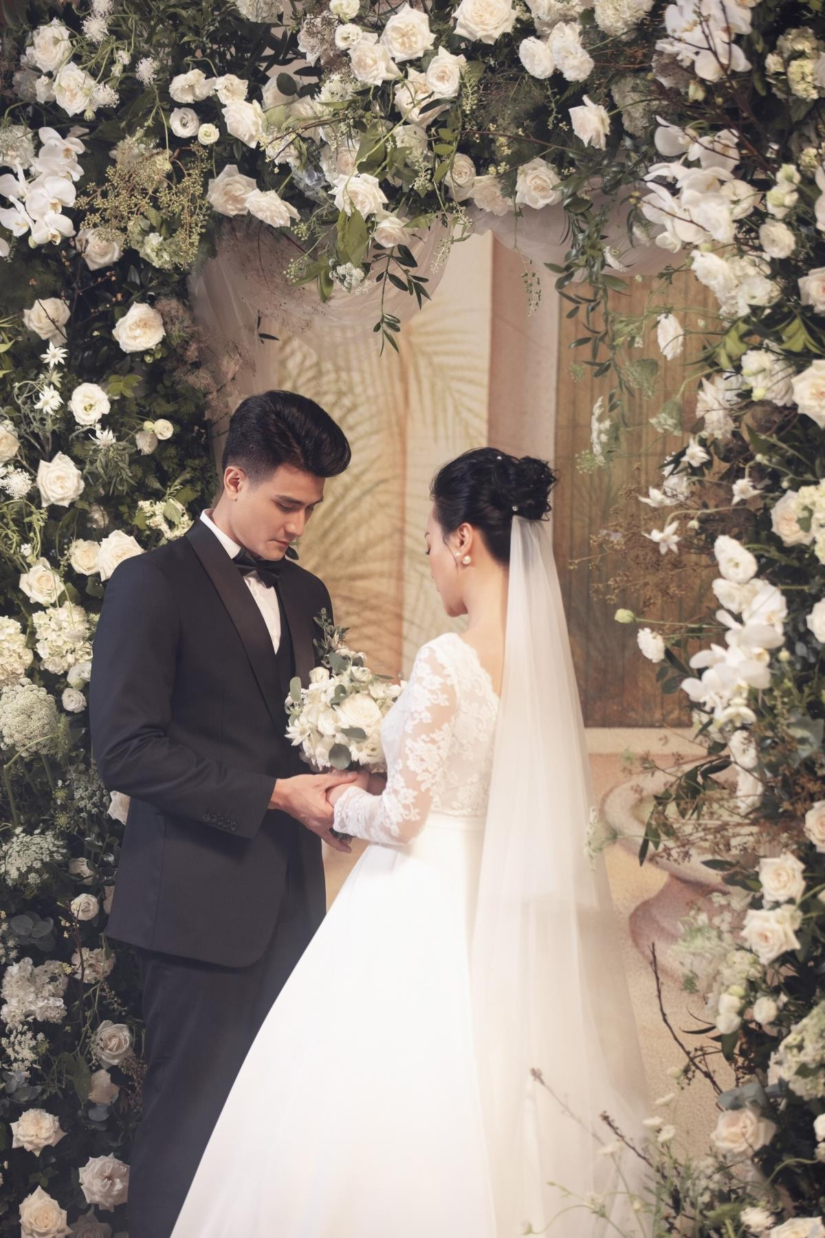 Ảnh cưới của Phương Oanh và người mẫu Vĩnh Thuỵ khiến fan bất ngờ - 4