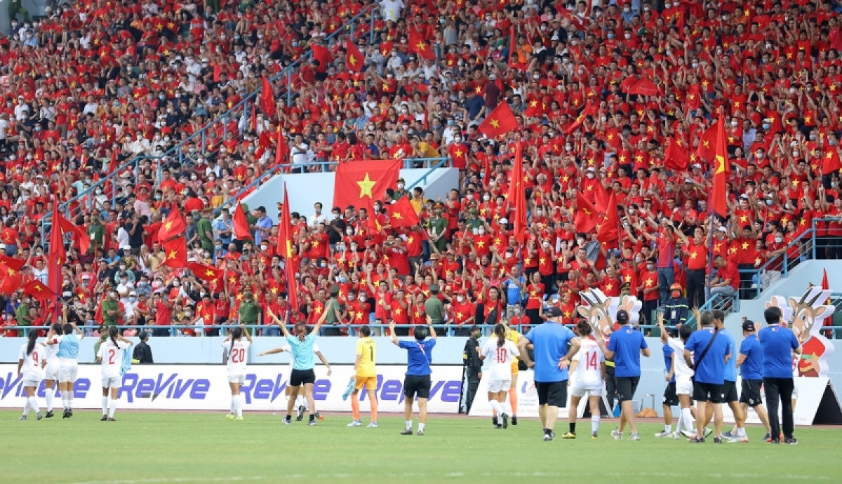 Cảm ơn khán giả Việt Nam đã ủng hộ suốt trận đấu./.