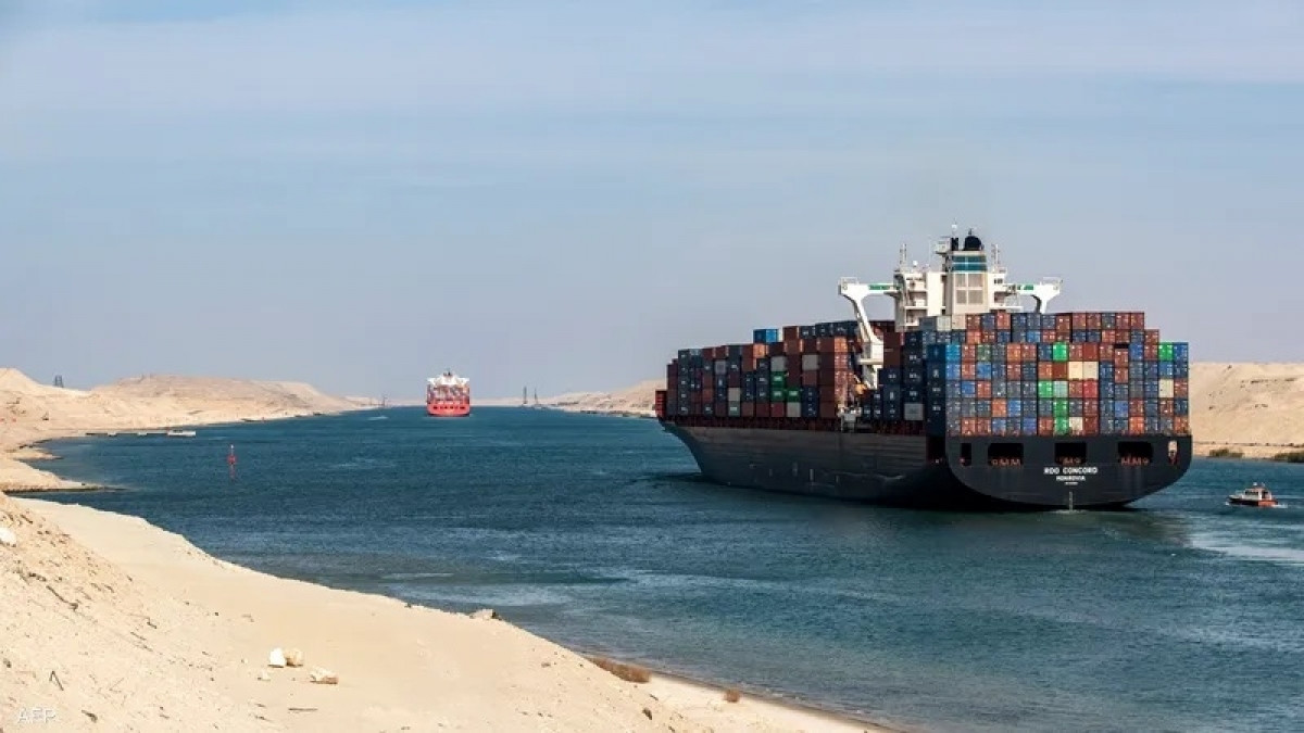 Doanh thu của kênh đào Suez đạt 7 tỷ USD. (Ảnh: AFP)