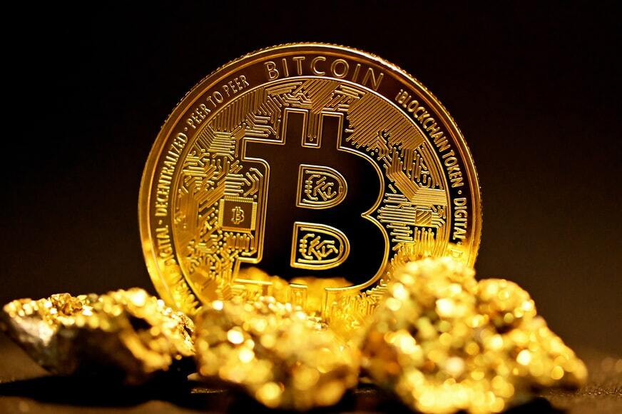 Bitcoin trụ vững mức 30.000 USD giữa làn sóng hoài nghi - 1