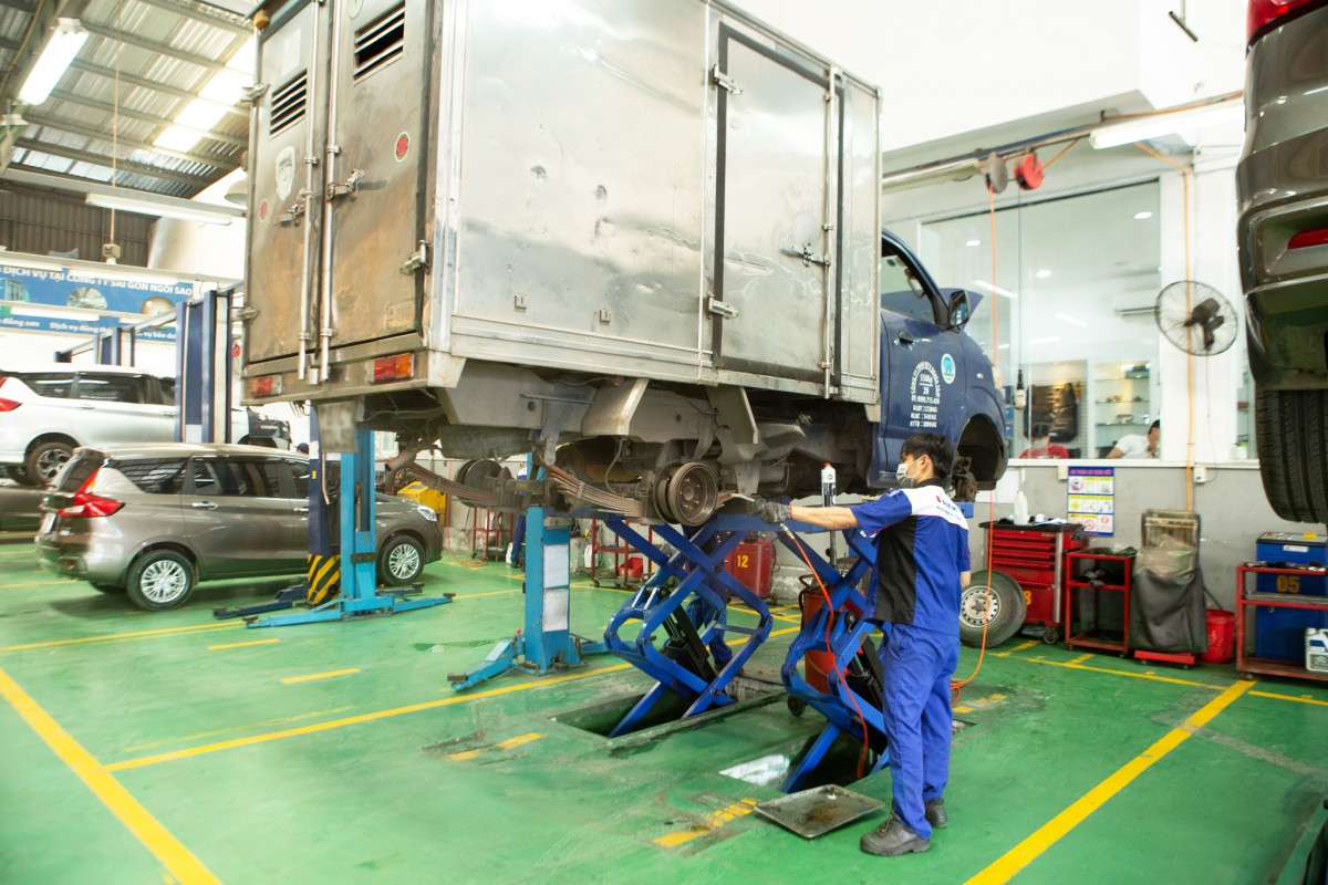 Khách hàng dễ dàng bảo dưỡng và thay thế phụ tùng chính hãng tại các đại lý Suzuki