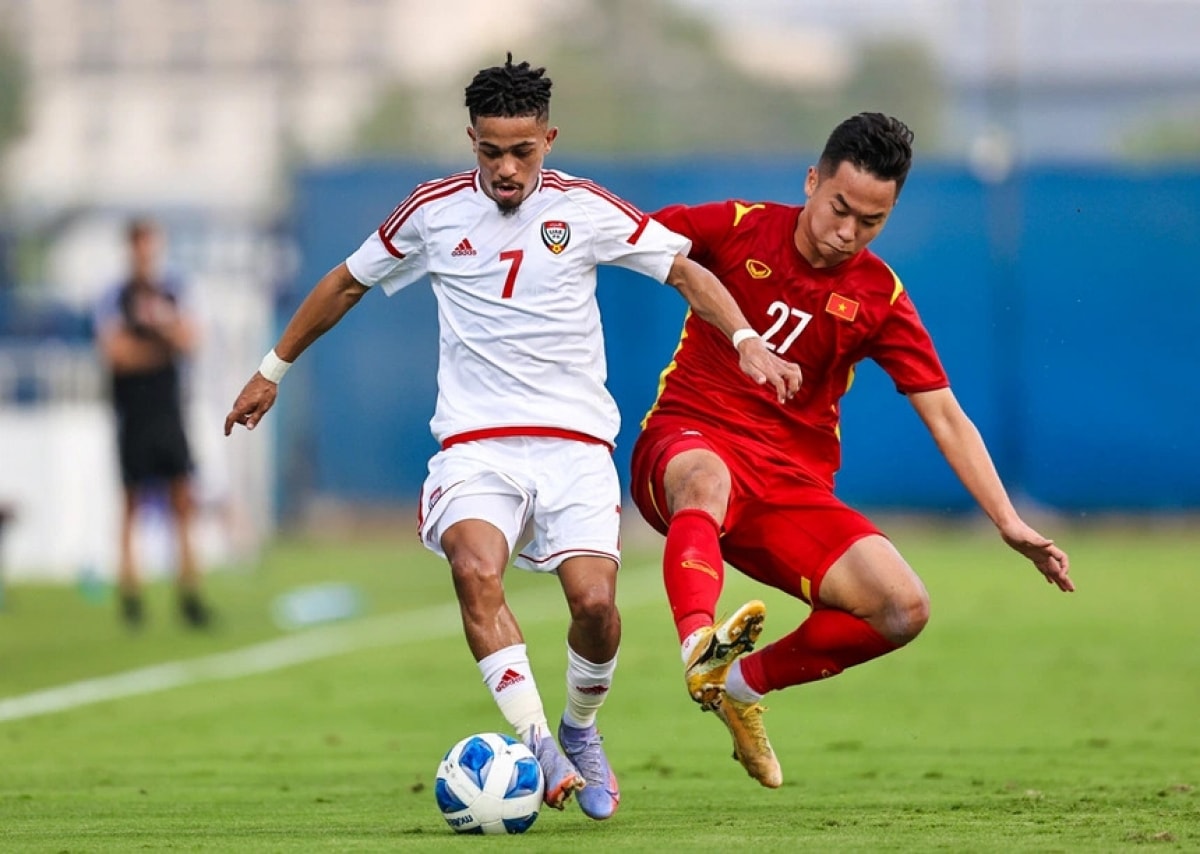 U23 Việt Nam sẽ có 2 cầu thủ dự phòng ở U23 châu Á 2022 là Trần Văn Công (Hà Tĩnh) và Vũ Minh Hiếu (HAGL cho Hải Phòng mượn). (Ảnh: UAEFA). 