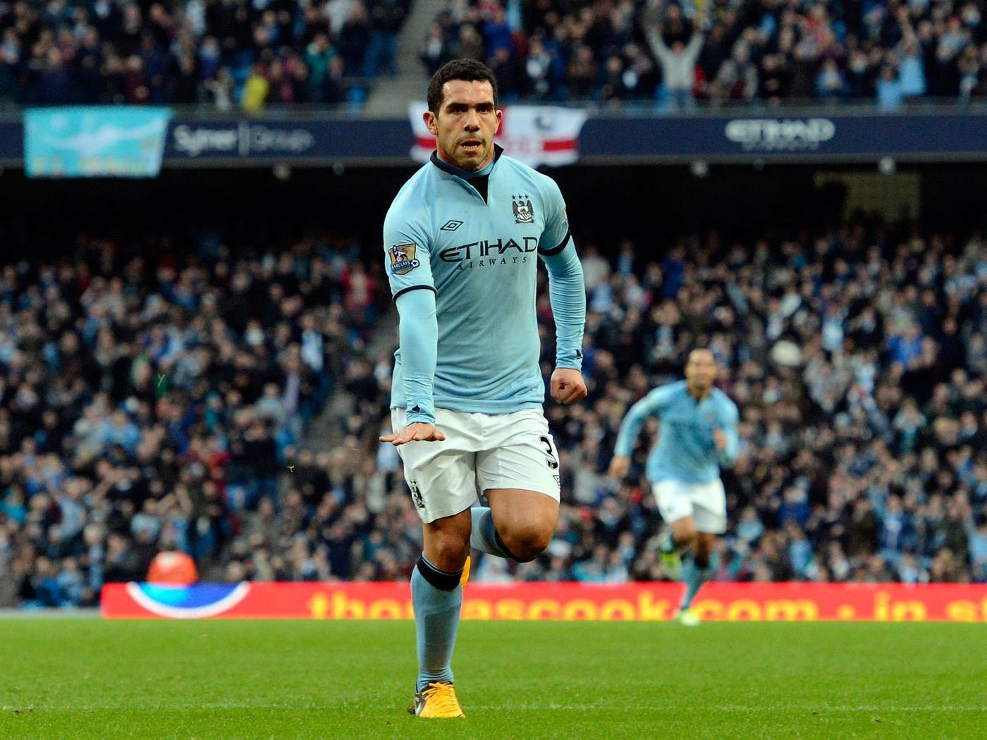 Carlos Tevez giải nghệ - 2
