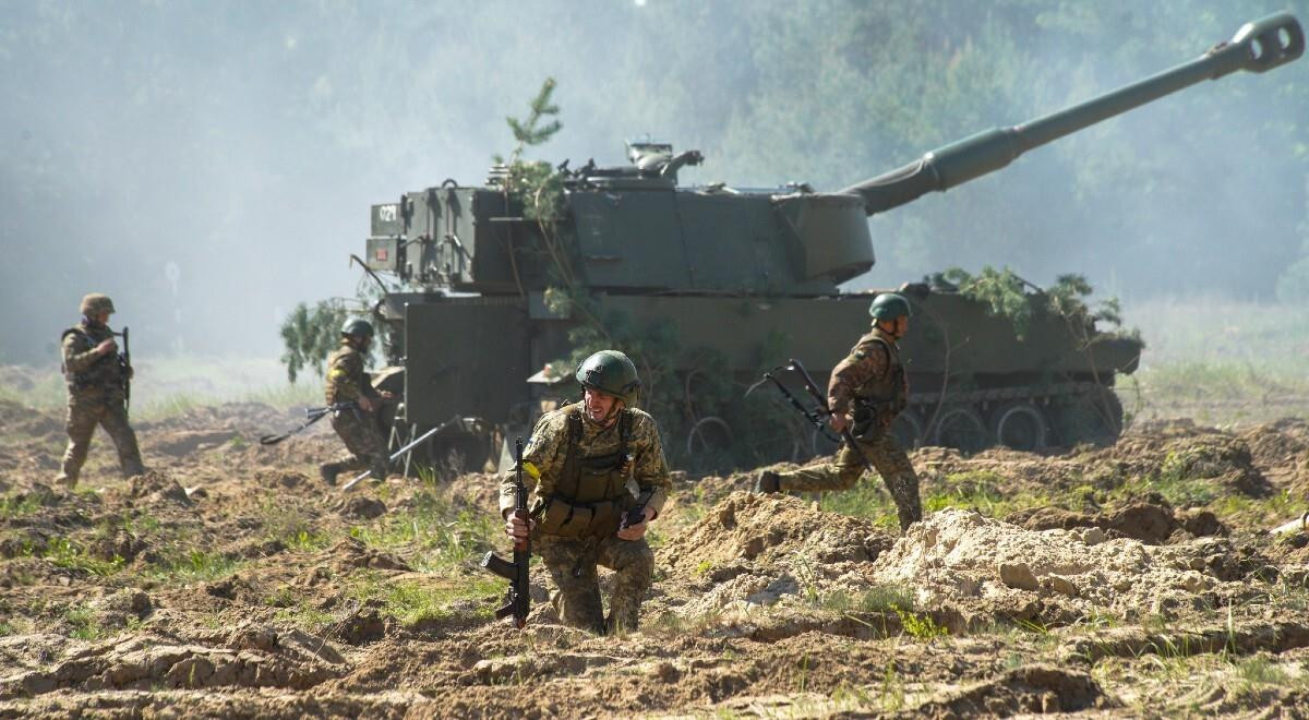 Phương Tây viện trợ ồ ạt, vực dậy pháo binh Ukraine giữa cơn khủng hoảng? - 8