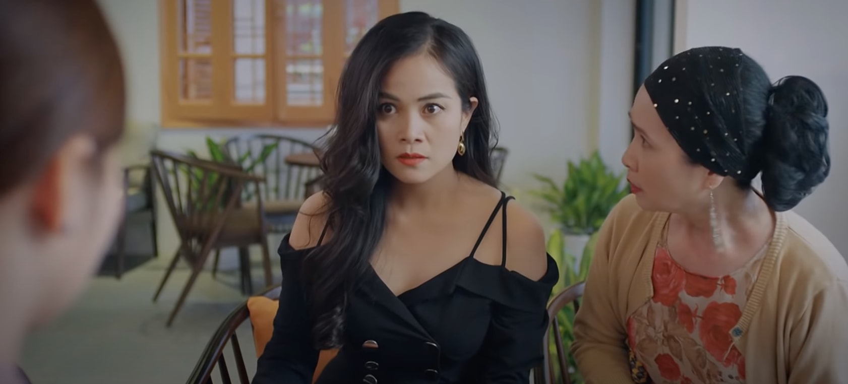 'Thương ngày nắng về 2' tập 29: Trang đưa bằng chứng vạch trần tội ác của Thương - 2