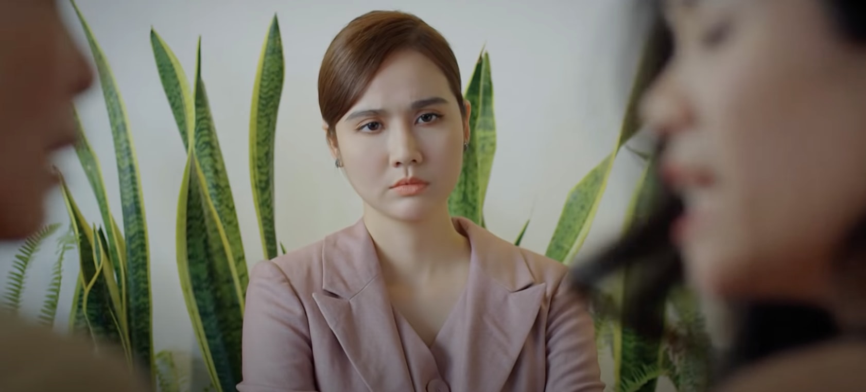 'Thương ngày nắng về 2' tập 29: Trang đưa bằng chứng vạch trần tội ác của Thương - 4