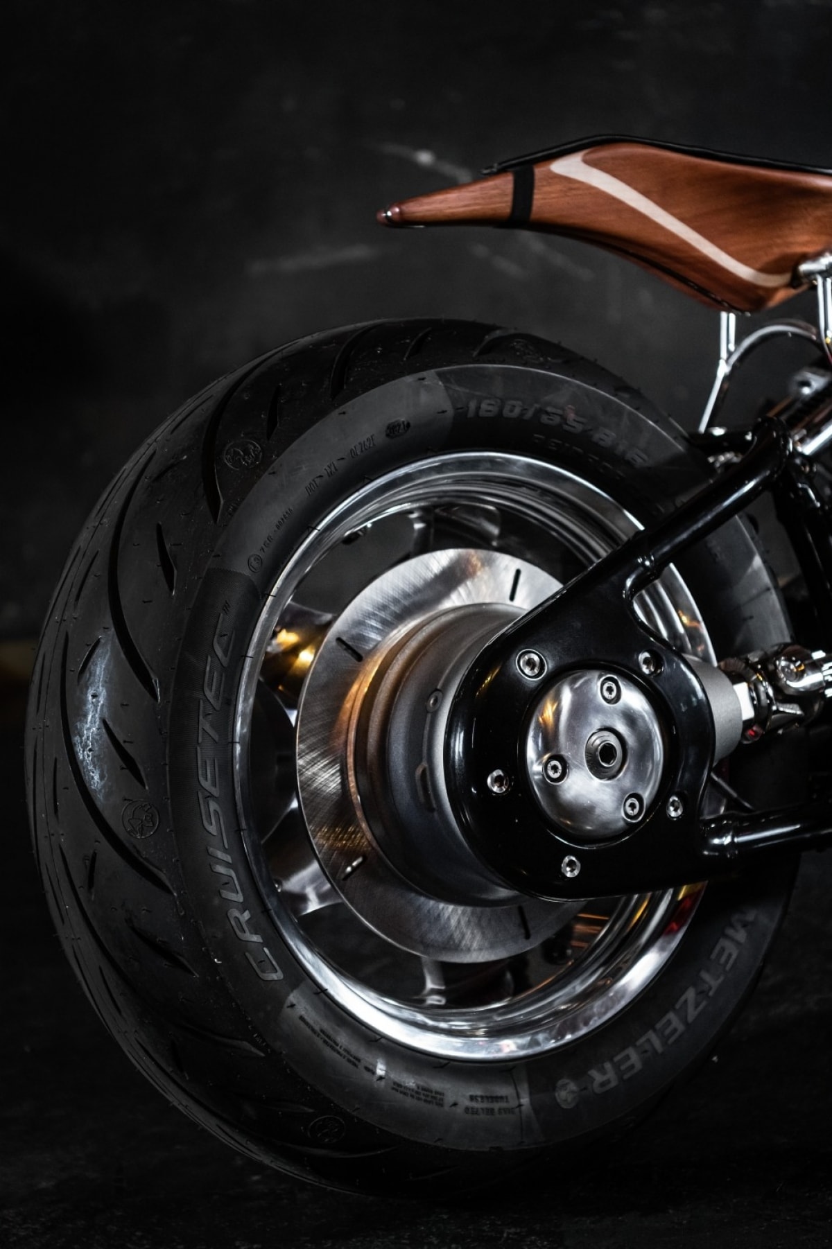 bmw r18 magnifica chopper - xe do co mot khong hai hinh anh 13